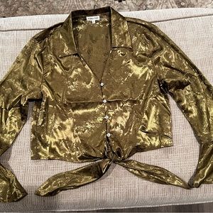 Main Strip Women’s Cuff Ruffle Long Sleeve Crop Blouse - Size S